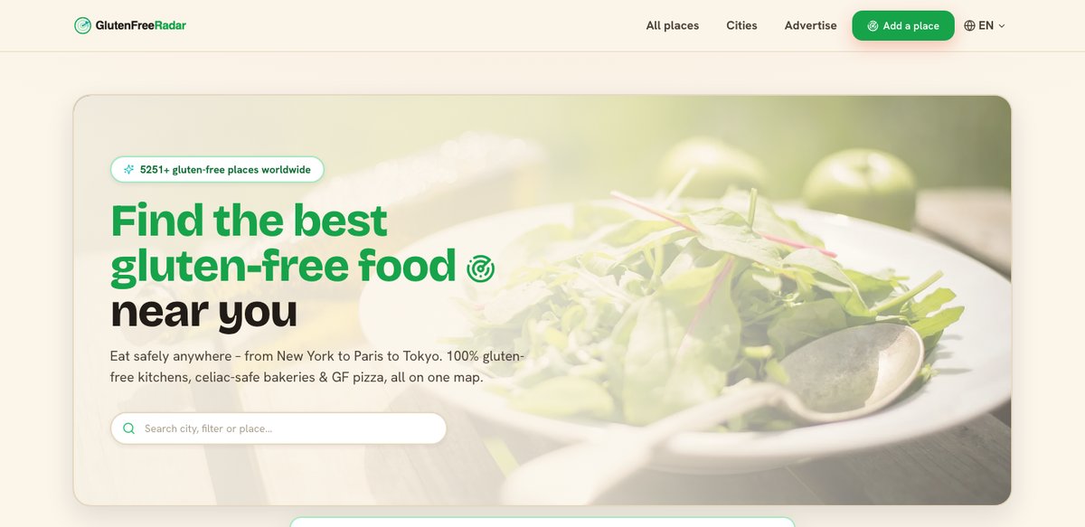 Startseite von glutenfreeradar.com mit Suchfeld und Weltkarte glutenfreier Restaurants.